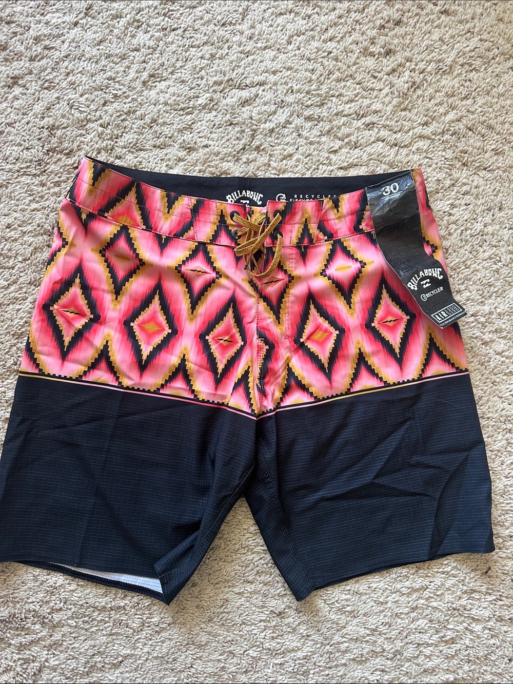 Billabong Men’s Fifty50 Air Geometric Boardshorts Sz 30 Midlength NWT